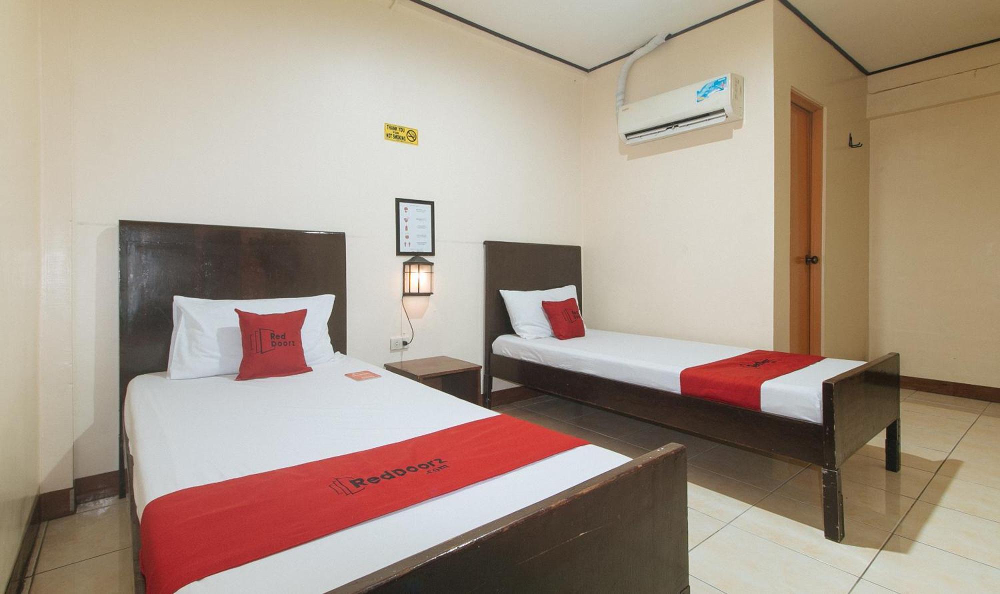 Elegance Guesthouse Pasay Exterior foto