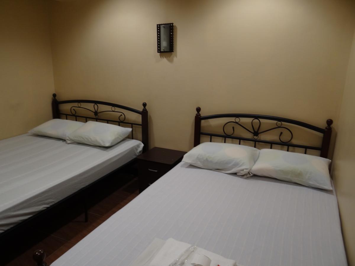 Elegance Guesthouse Pasay Exterior foto